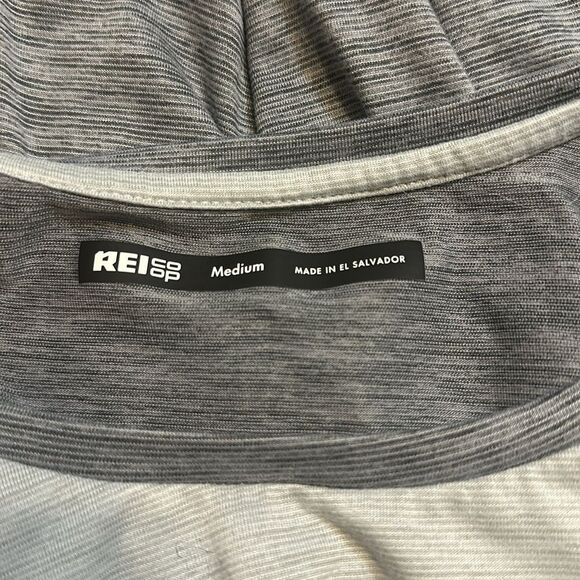REI Shirt M (5025C) - Picture 4 of 5